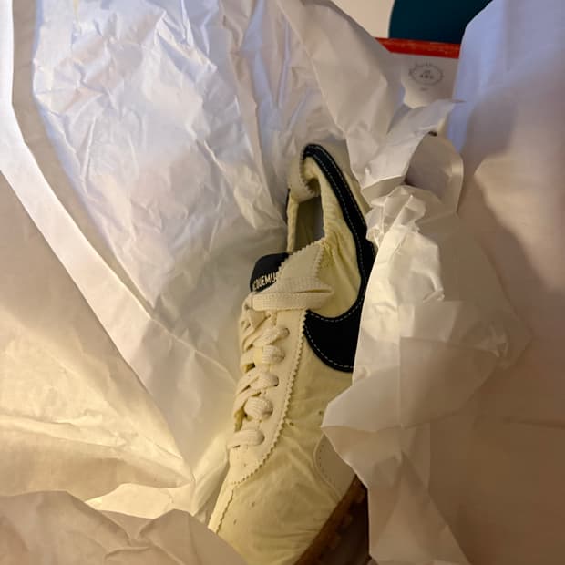 자크뮈스 문슈즈 285