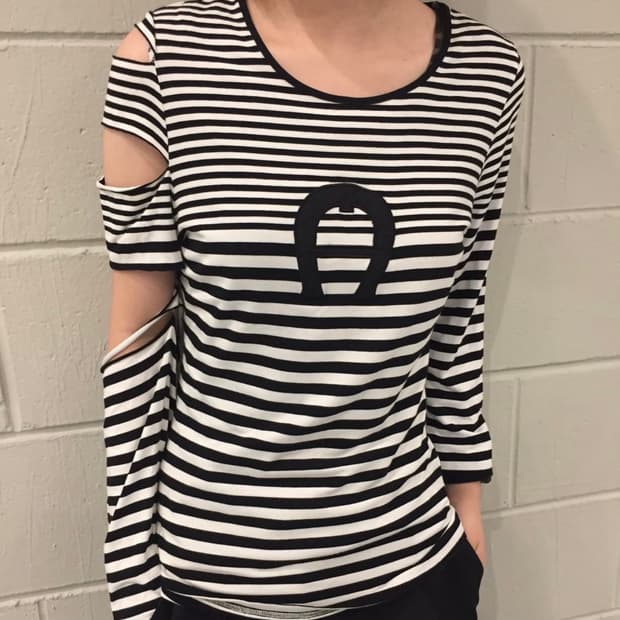 스트라이프 롱슬리브