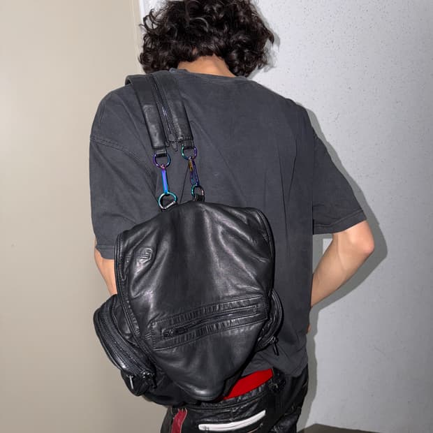 알렉산더왕 마르티 백 레인보우