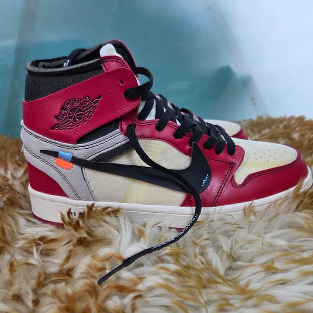 나이키 에어조던 1 og off white 260