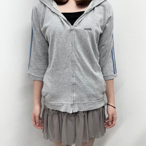 얼스뮤직앤이콜로지 그레이 로고 후드집업