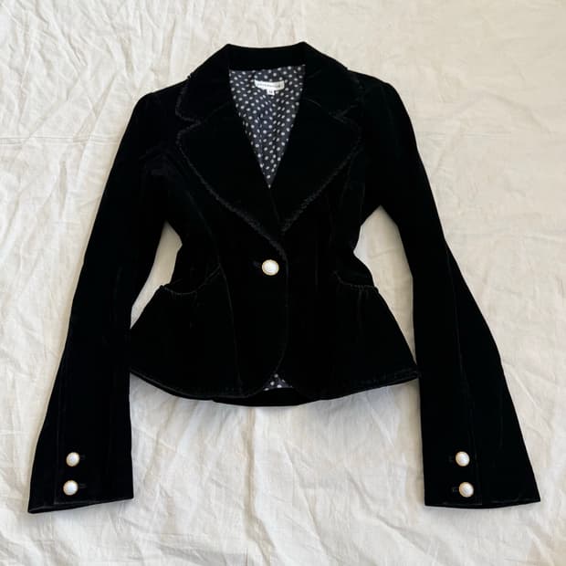 고스로리 공겜여주 벨벳 블랙 자켓