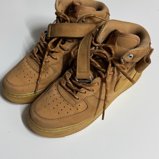 나이키 에어포스1 미드 된장포스 270