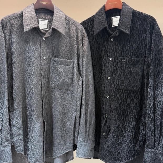 우영미 25F/W 피콕셔츠 블랙 46사이즈