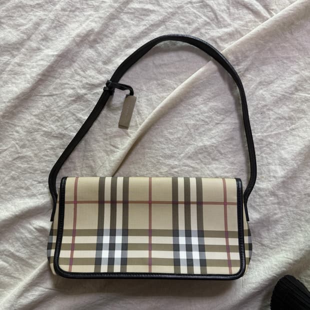 버버리 빈티지 미니 숄더백 