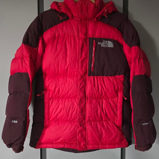 노스페이스 700 시그마 구스다운패딩.
싸이즈 90~95