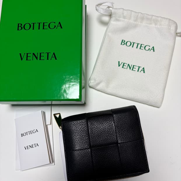 보테가 베네타 카세트 반지갑 블랙