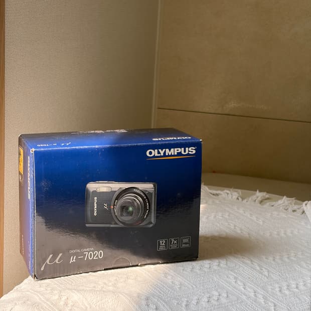 올림푸스 뮤7020 빈티지 디카/ 미사용 새제품 박풀 판매 