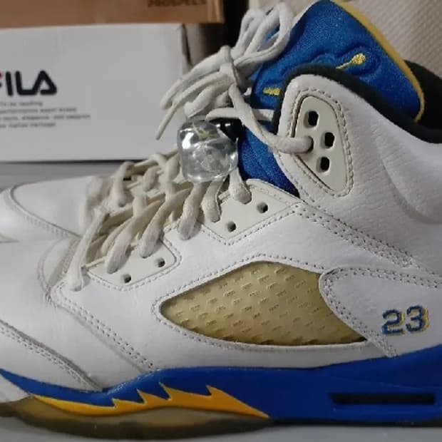 나이키 에어 조던5 '레이니' 