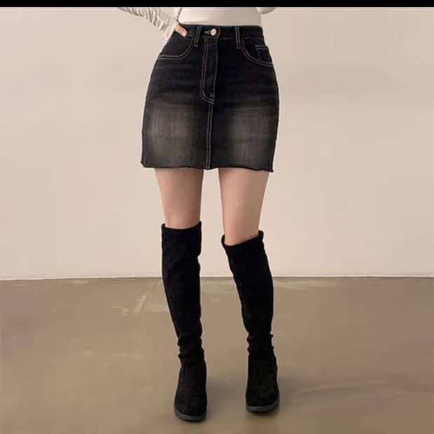 딱붙핏🖤워싱 블랙 데님 흑청 미니스커트 치마 스판 y2k 데일리 긱시크