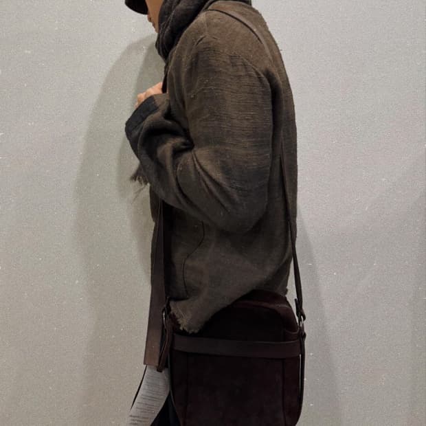 Tagliovivo 리버스 쿠라타 게이트 크로스바디 백