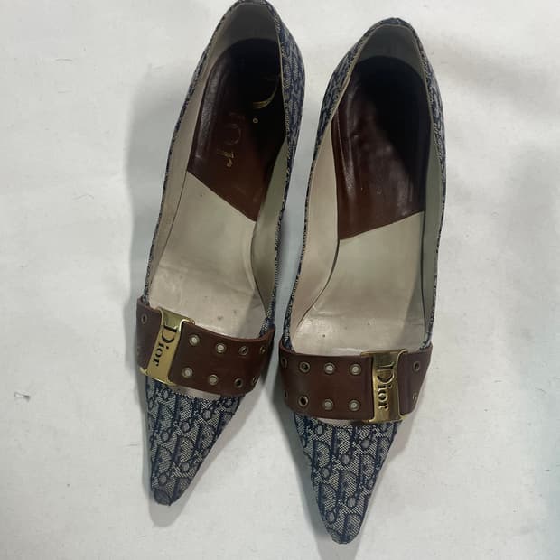 00‘s 디올 존갈리아노 레더 버클 힐 펌프스