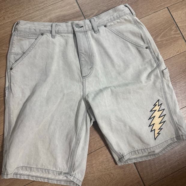 디스이즈네버댓 x 그레이트풀 데드 반바지 팝니다