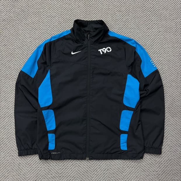 나이키 스톰핏 바람막이 v2195