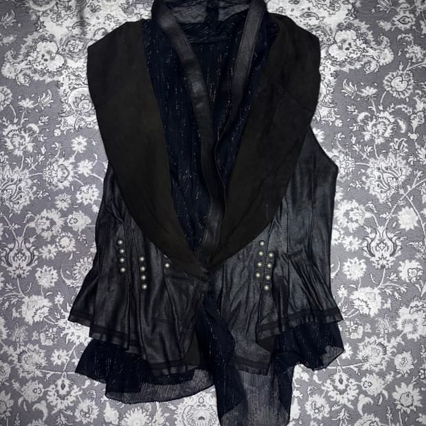 Vkei vest