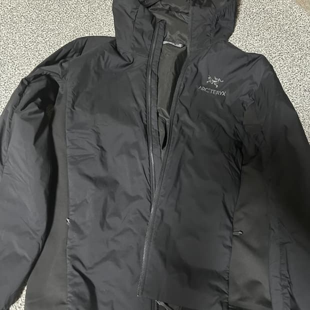 [S] 아크테릭스 아톰 후디 자켓 집업 경량패딩