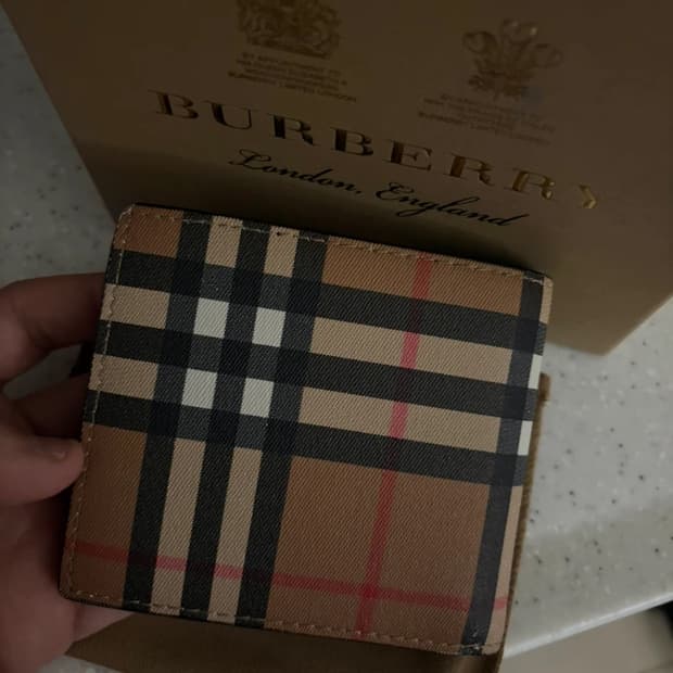 버버리 지갑 남성