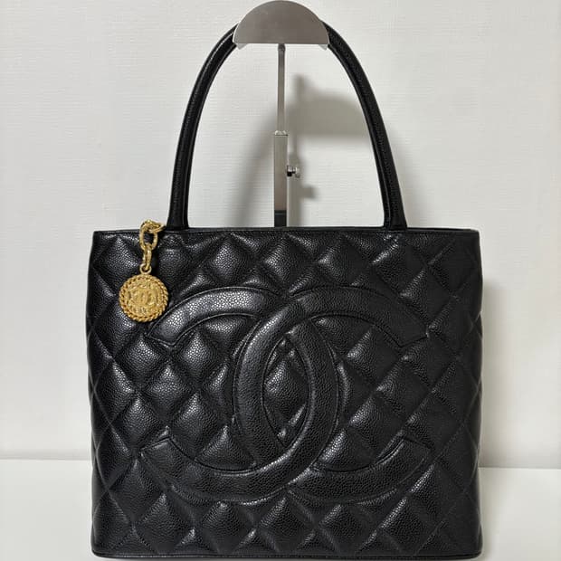 샤넬 메달리온 코인백 