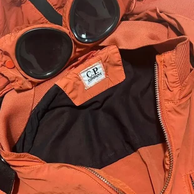 cp 컴퍼니 고글 바람막이 집업  L 