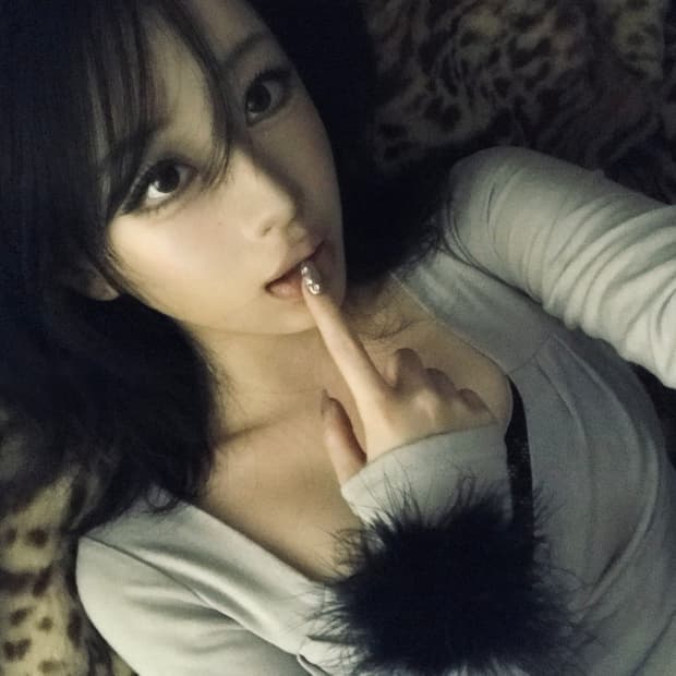 일본 갸루 펑크 퍼 뱅글 착용샷