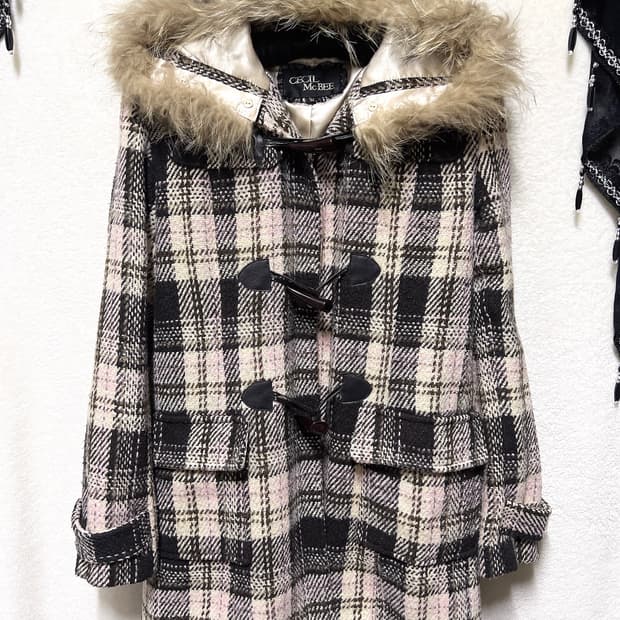 세실맥비 딸초 라떼갸루 로맨틱 로걀 하치 페어리 후드퍼 체크 떡볶이코트