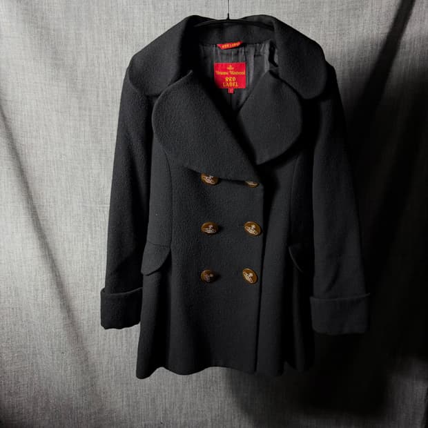 비비안웨스트우드 레드라벨 피코트