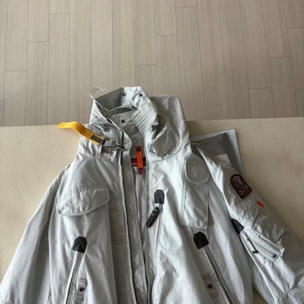 파점 라이트 핸드 마스터피스 22fw