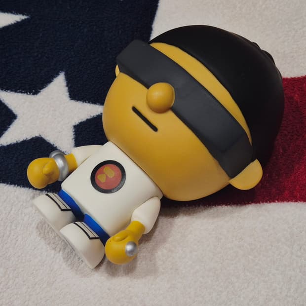 BAPE og 베이프 플레이맨 니고 피규어 베이비마일로