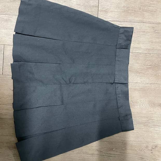차콜 플리츠 미니 스커트 M