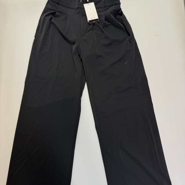 (새택)나이키 블리스 여성 드라이핏 트라우저 FQ2167-010(L사이즈