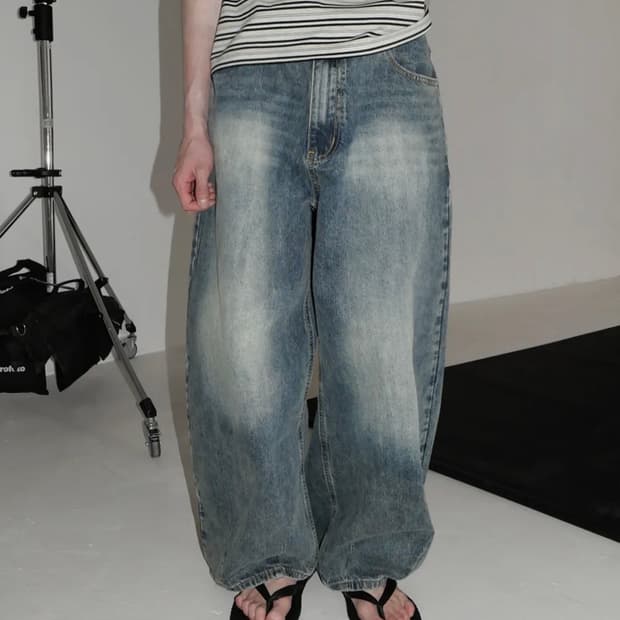 인템포무드 레이지보이 벌룬 핏 데님_페이디드블루 