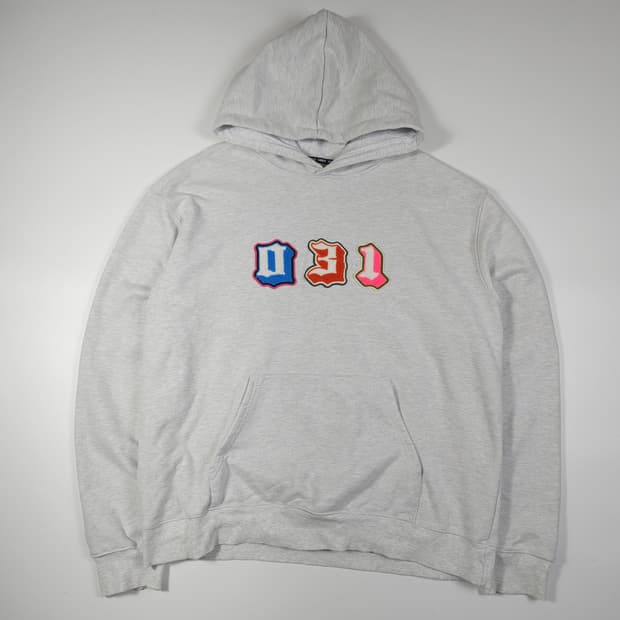 리빌리 031 창모 후드티