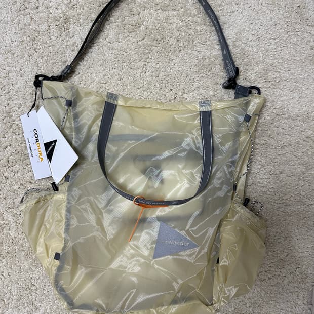 앤드원더 실 토트백 오프화이트 새상품