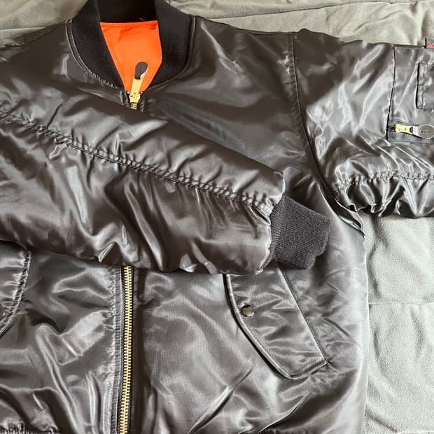 로스코 블랙 MA-1 항공점퍼