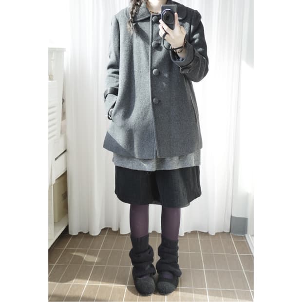 Round charcoal jacket