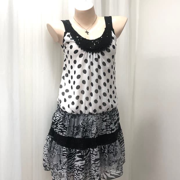 dot sequin pattern detail sleeveless