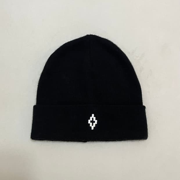 마르셀로 불론 비니 블랙