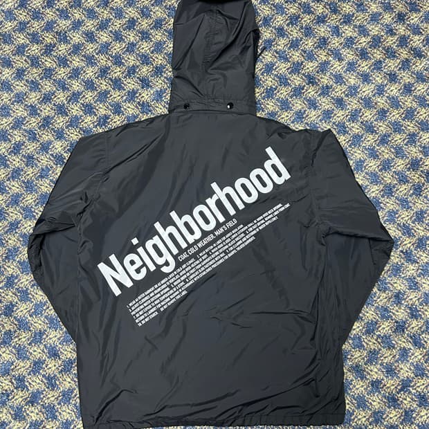 네이버후드 바람막이 M