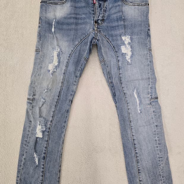 디스퀘어드2 남자청바지.  싸이즈 30