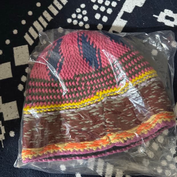 슈프림 다이아몬드 비니 25fw