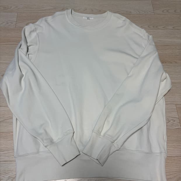 레이디화이트 맨투맨(40사이즈)