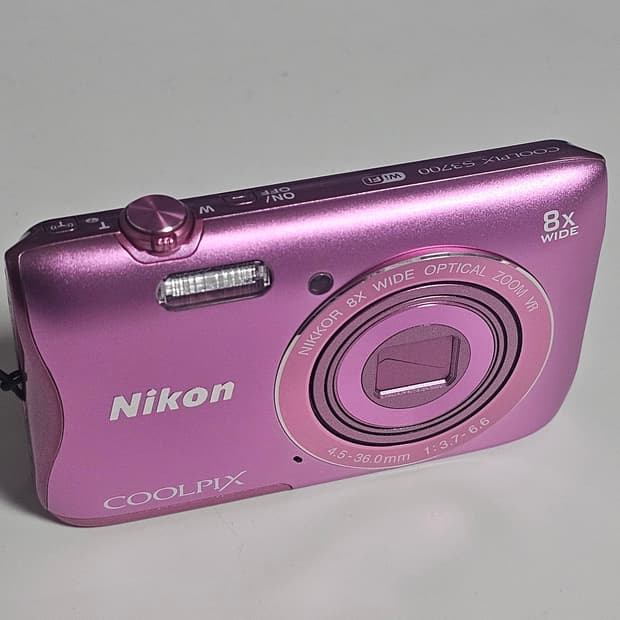 니콘 COOLPIX S3700