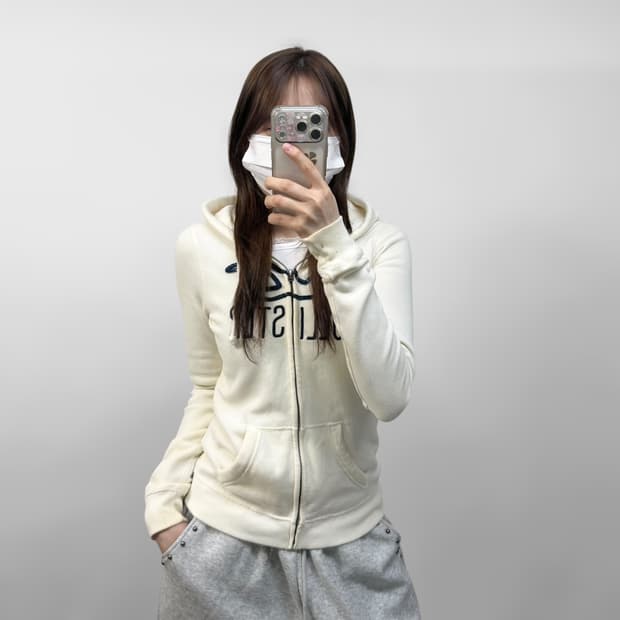 홀리스터 스펠 로고 후드집업 아이보리
