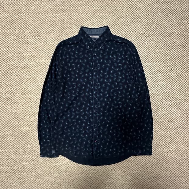 TOMMY HILFIGER paisley indigo shirt