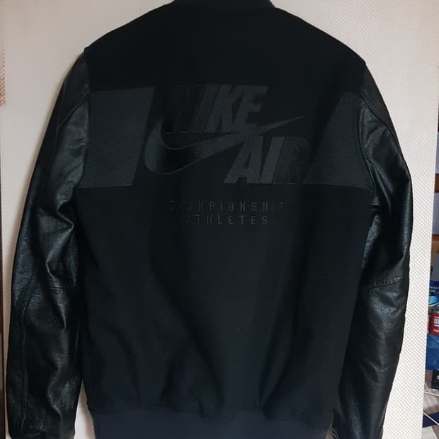 Nike Destroyer 레더 바시티자켓 802644-010