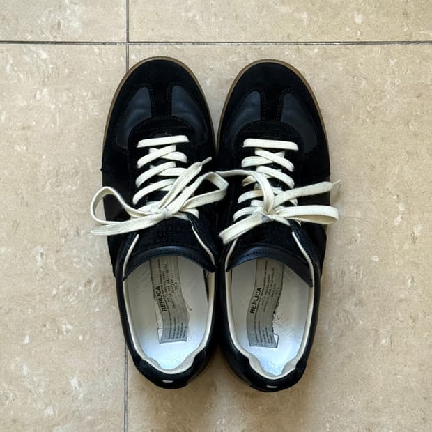 메종 마르지엘라 카프스킨 레플리카 스니커즈 블랙