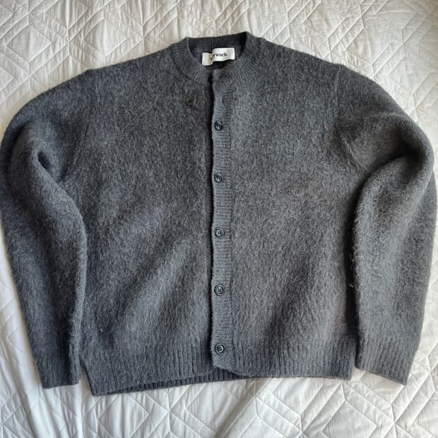  ALPACA MOHAIR CREW-NECK CARDIGAN_ CARBO