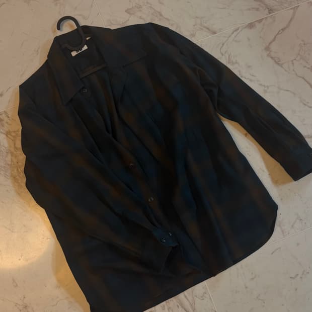 유니클로U 셔츠 사이즈m