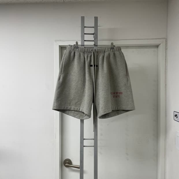 피어오브갓 에센셜 반바지 S