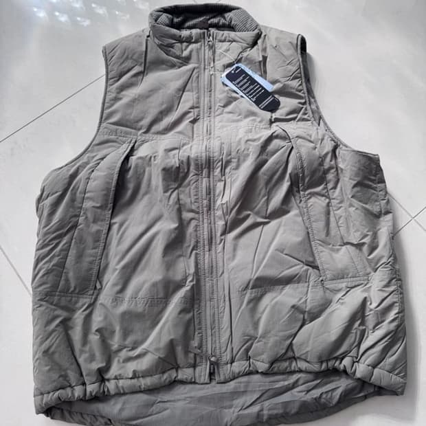 HIGH LOFT VEST PRIMALOFT 조끼